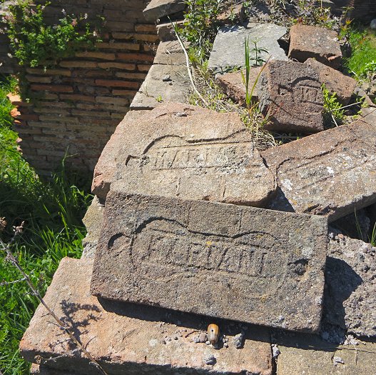 Brickstamps at M. d. Fructosus